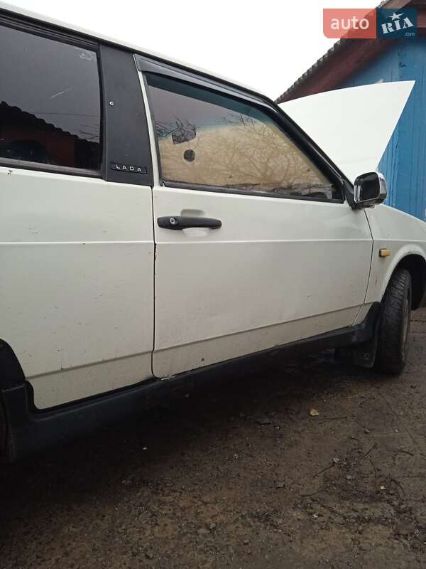 Хэтчбек ВАЗ / Lada 2108 1990 в Любашевке