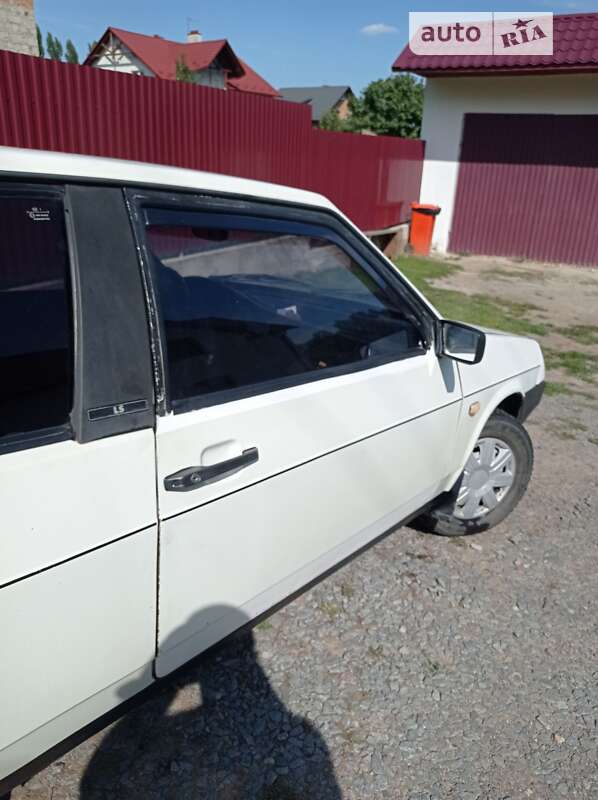 Хетчбек ВАЗ / Lada 2108 1991 в Мостиській
