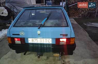 Хэтчбек ВАЗ 2108 1989 в 