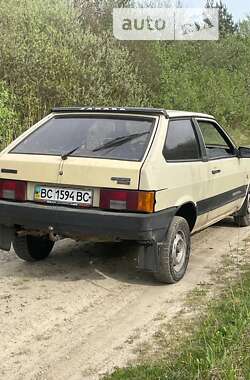 Хэтчбек ВАЗ / Lada 2108 1988 в Яворове
