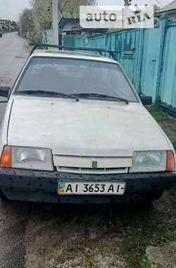 Хэтчбек ВАЗ / Lada 2108 1992 в Буче