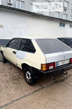 Хетчбек ВАЗ / Lada 2108 1985 в Києві