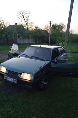 Хэтчбек ВАЗ / Lada 2108 1989 в Першотравенске