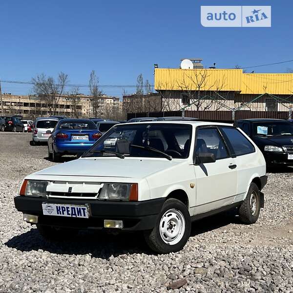 Хэтчбек ВАЗ / Lada 2108 1987 в Кривом Роге