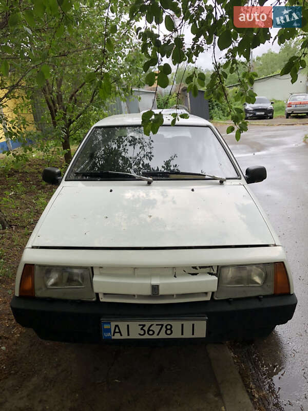Хэтчбек ВАЗ / Lada 2108 1987 в Киеве