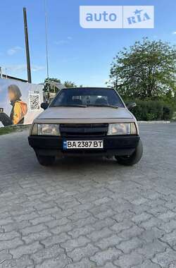 Хетчбек ВАЗ / Lada 2108 1988 в Олександрії