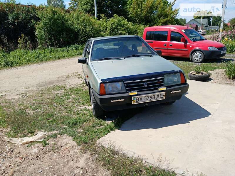 Хэтчбек ВАЗ / Lada 2108 1995 в Летичеве