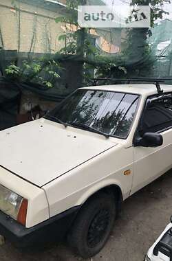 Хэтчбек ВАЗ / Lada 2108 1992 в Одессе