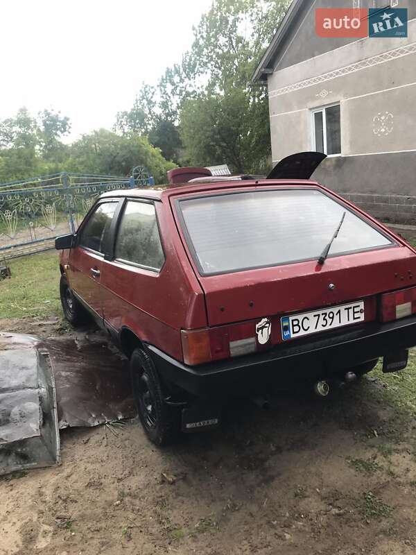 Хетчбек ВАЗ / Lada 2108 1995 в Золочеві