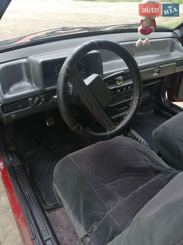 Хэтчбек ВАЗ / Lada 2108 1994 в Чернигове фото 7 Хэтчбек ВАЗ / Lada 2108 1994 в Чернигове