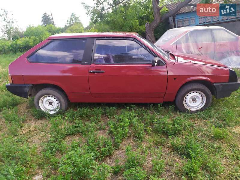 Хетчбек ВАЗ / Lada 2108 1992 в Ямполі