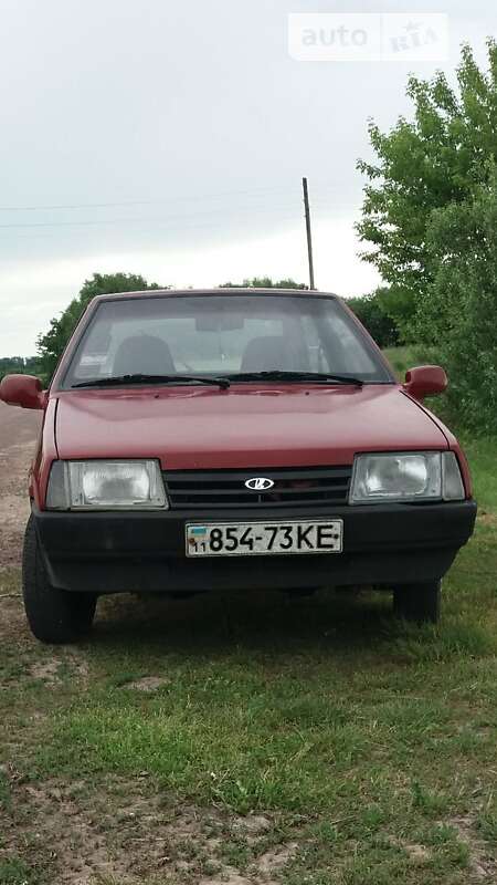 Хэтчбек ВАЗ / Lada 2108 1992 в Овруче