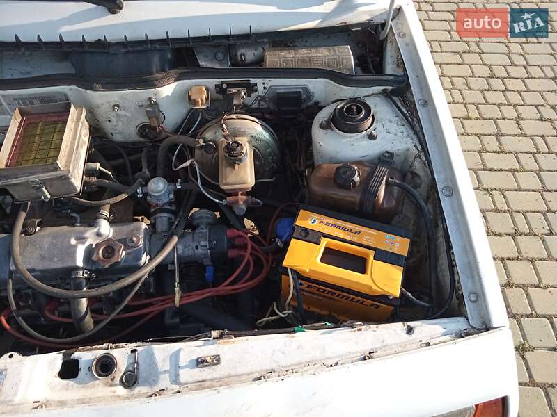 Хэтчбек ВАЗ / Lada 2108 1988 в Одессе