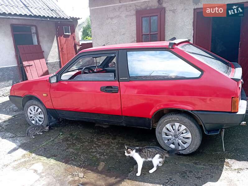 Хэтчбек ВАЗ / Lada 2108 1992 в Городенке фото 8 Хэтчбек ВАЗ / Lada 2108 1992 в Городенке