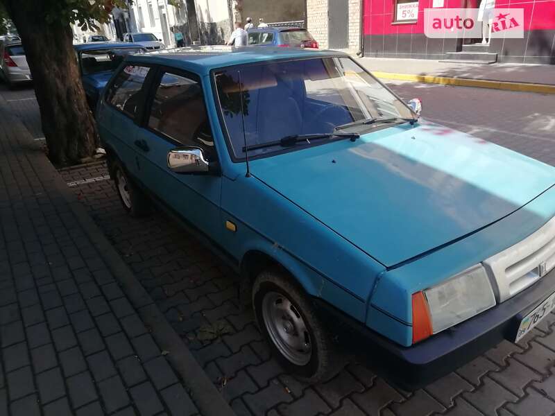 Хетчбек ВАЗ / Lada 2108 1992 в Вижниці