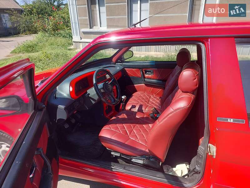 Хэтчбек ВАЗ / Lada 2108 1987 в Измаиле