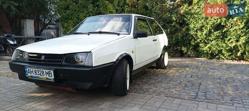 Хэтчбек ВАЗ / Lada 2108 1987 в Киеве