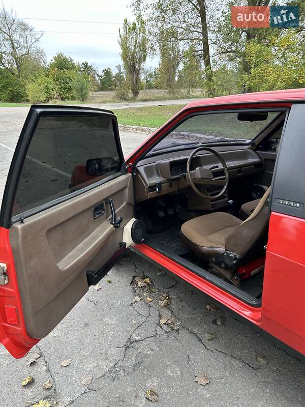 Хэтчбек ВАЗ / Lada 2108 1987 в Первомайске