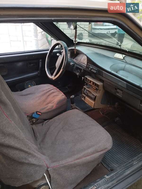 Хетчбек ВАЗ / Lada 2108 1988 в Первомайську фото 4 Хетчбек ВАЗ / Lada 2108 1988 в Первомайську