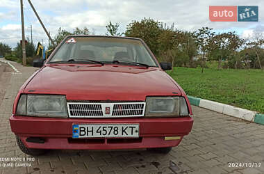 Хэтчбек ВАЗ 2108 1992 в 