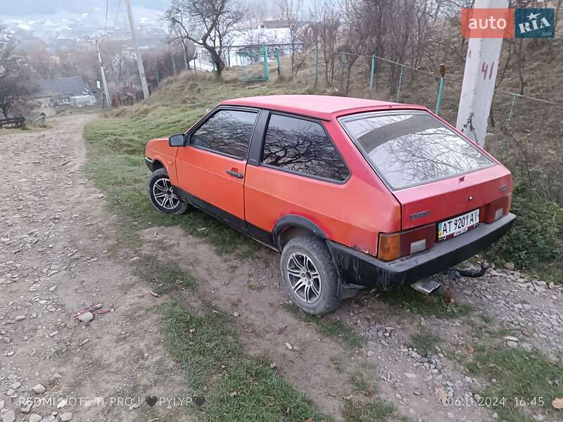 Хэтчбек ВАЗ / Lada 2108 1987 в Верховине