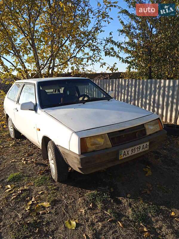 Хэтчбек ВАЗ / Lada 2108 1991 в Лозовой