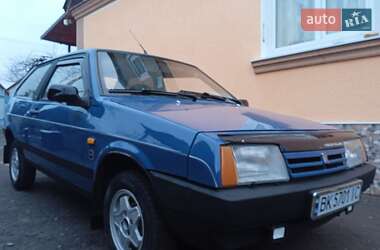 Хэтчбек ВАЗ / Lada 2108 1988 в Ровно