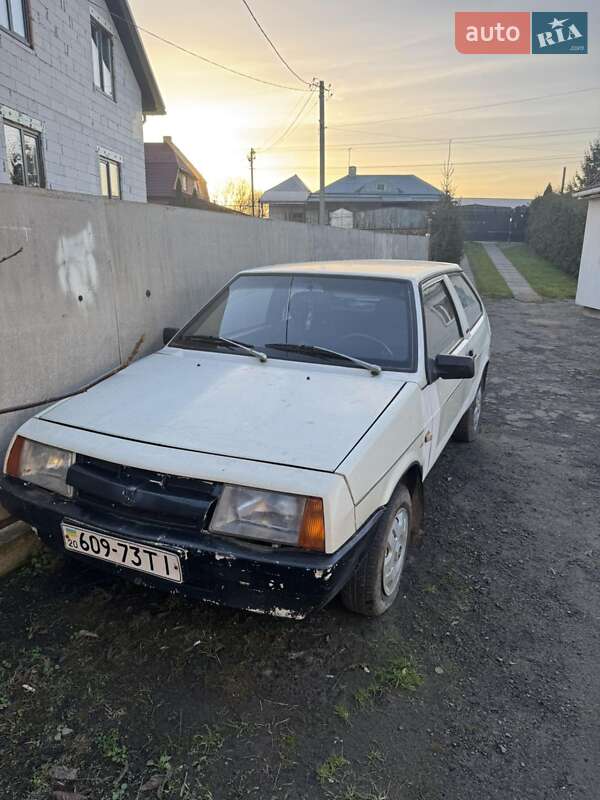 Хетчбек ВАЗ / Lada 2108 1987 в Львові