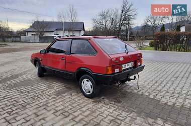 Хэтчбек ВАЗ / Lada 2108 1988 в Косове