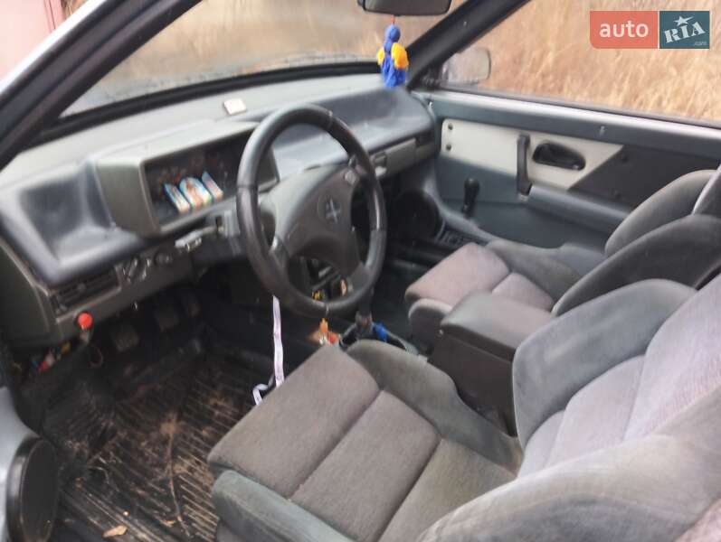 Хэтчбек ВАЗ / Lada 2108 1991 в Харькове фото 5 Хэтчбек ВАЗ / Lada 2108 1991 в Харькове