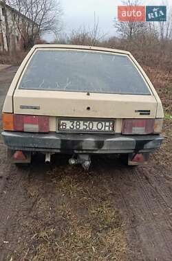 Хетчбек ВАЗ / Lada 2108 1988 в Бурштині