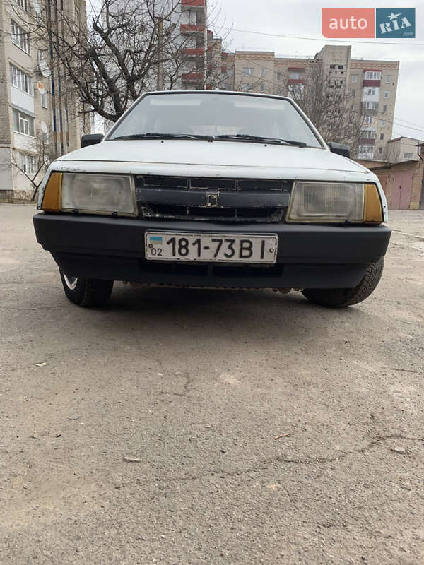 Хэтчбек ВАЗ / Lada 2108 1992 в Хмельнике