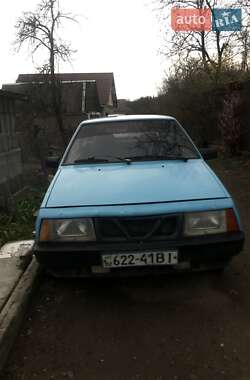 Хэтчбек ВАЗ 2108 1992 в 
