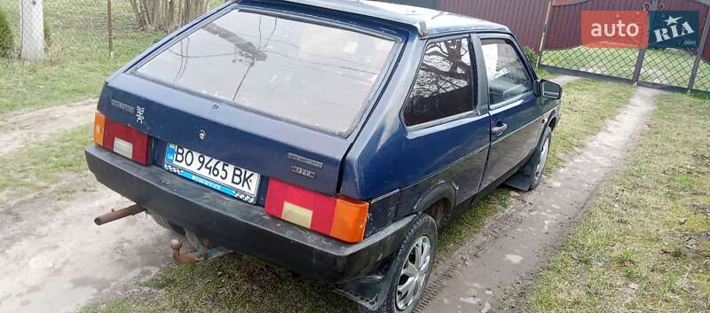 Хэтчбек ВАЗ / Lada 2108 1989 в Золочеве