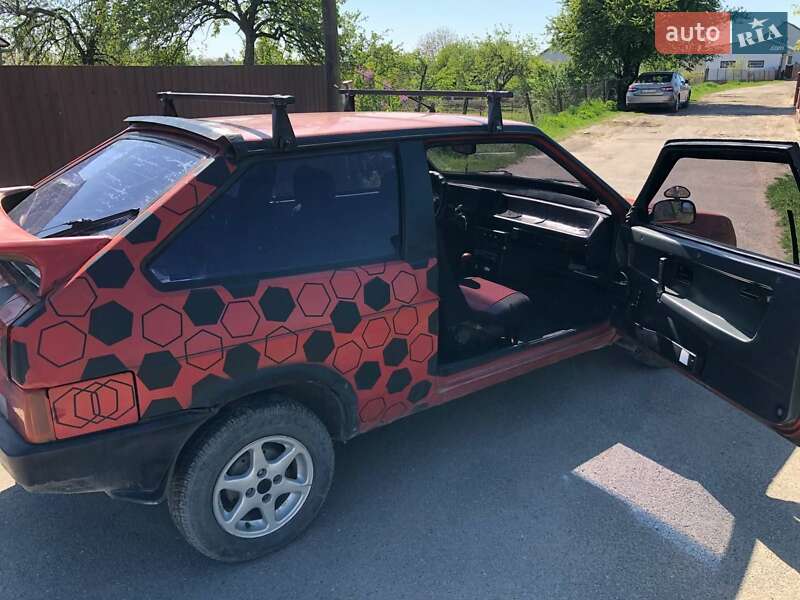 Хетчбек ВАЗ / Lada 2108 1992 в Миколаєві