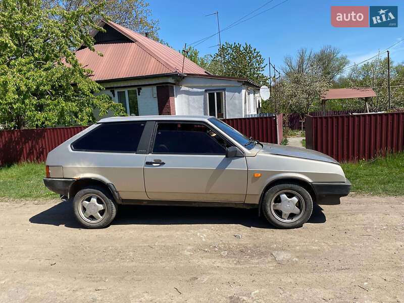 Хетчбек ВАЗ 2108 1995 в 