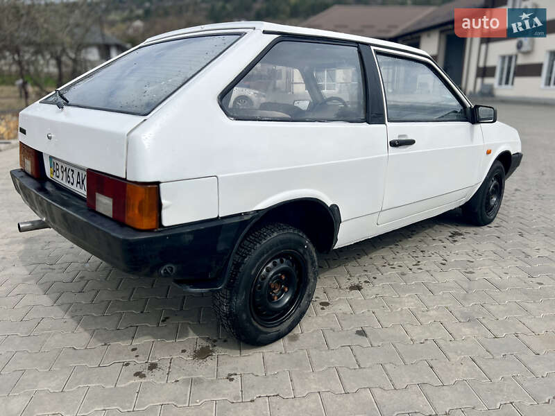 Хетчбек ВАЗ / Lada 2108 1988 в Могилів-Подільському