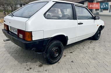 Хэтчбек ВАЗ 2108 1988 в 