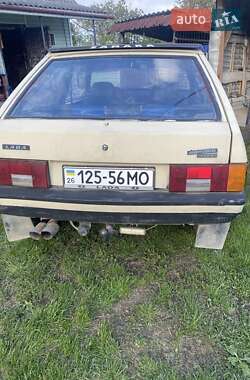 Хэтчбек ВАЗ 2108 1988 в 
