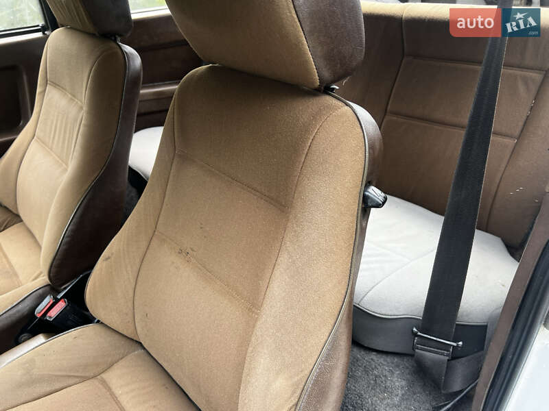 Хетчбек ВАЗ / Lada 2108 1988 в Вінниці