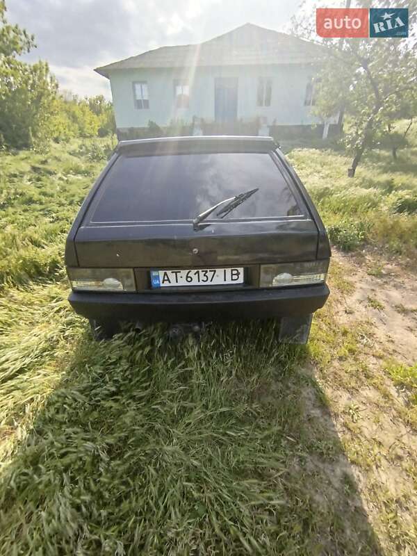 Хетчбек ВАЗ / Lada 2108 1987 в Окнах