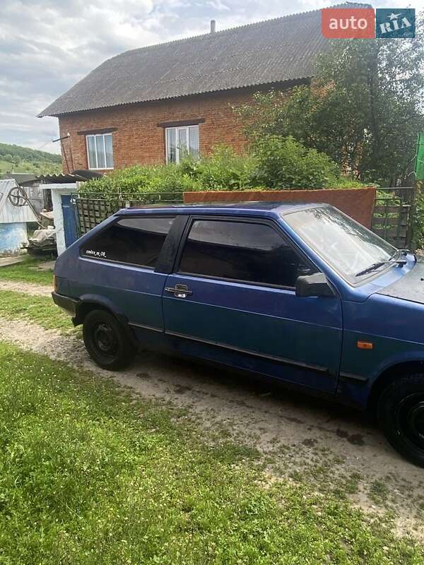 Хэтчбек ВАЗ 2108 1991 в 