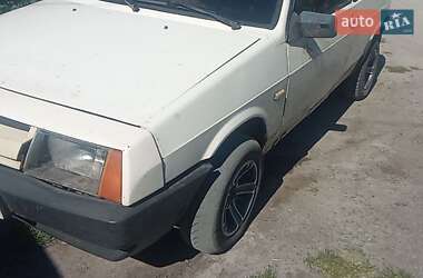 Хэтчбек ВАЗ 2108 1988 в 