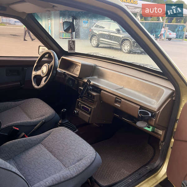 Хэтчбек ВАЗ / Lada 2108 1987 в Белой Церкви