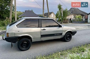 Хэтчбек ВАЗ 2108 1995 в 