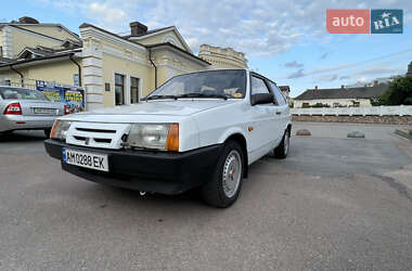 Хэтчбек ВАЗ 2108 1987 в 