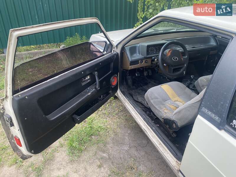 Хэтчбек ВАЗ / Lada 2108 1987 в Синельниково