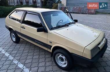 Хэтчбек ВАЗ 2108 1986 в 