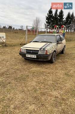 Хэтчбек ВАЗ 2108 1989 в 