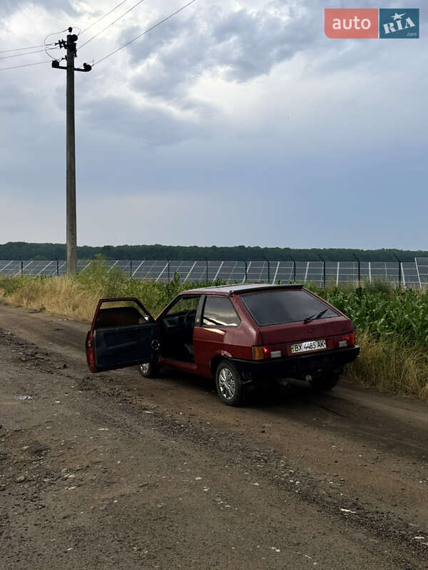 Хэтчбек ВАЗ / Lada 2108 1995 в Тульчине фото 7 Хэтчбек ВАЗ / Lada 2108 1995 в Тульчине